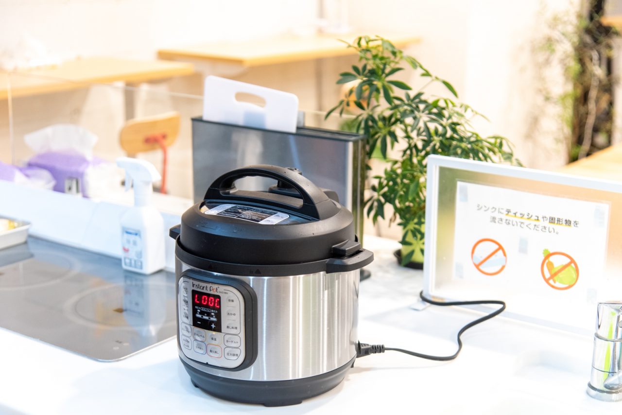 重複]マルチクッカー 炊飯器 圧力鍋 7種類 Instant Pot IP-DUO60