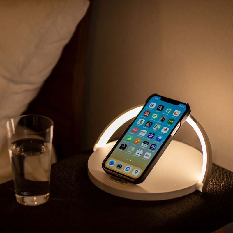 付き合う前の女性 彼女が喜ぶクリスマスプレゼントとは 予算別おすすめギフト10選 21年版 Kurawanka お役立ちコラム